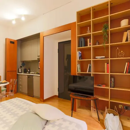 The Rent - Modern In The Center 아파트 밀라노